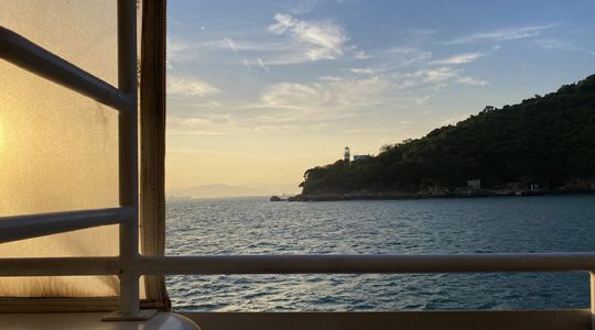 057. 岛上的日子 | 开小差