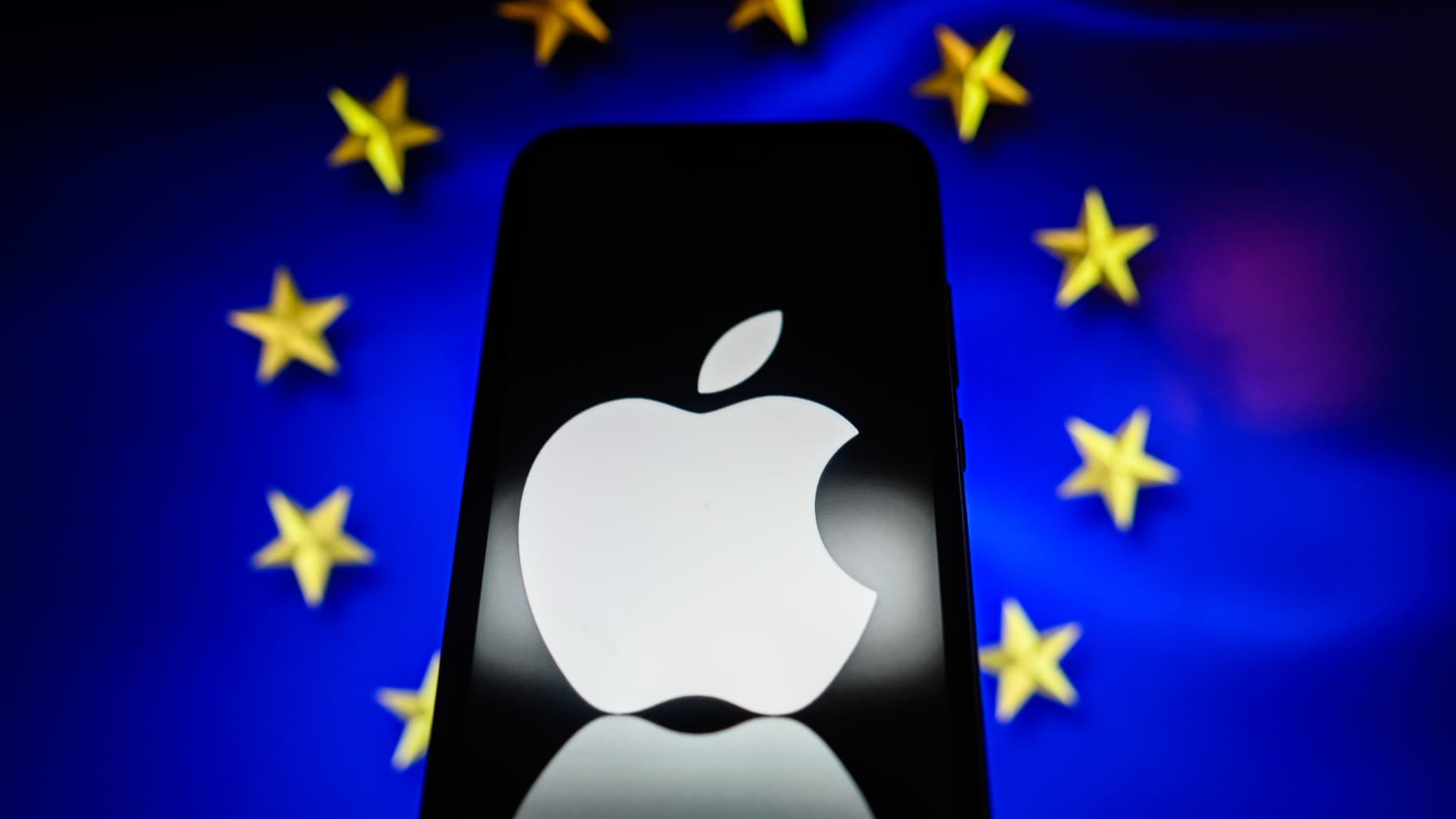 Apple must pay 13 billion euros in back taxes, EU's top court rules