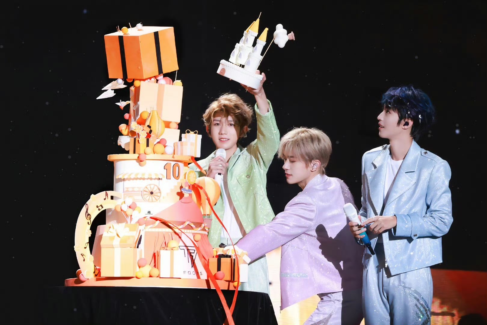 25为什么tfboys难以复制问题就出在你们资本身上对话阿莱