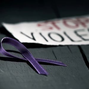 44.嘉宾｜家暴，是家暴者的错