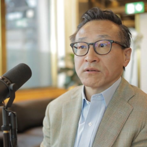 E21 蔡崇信最新“招黑”采访：出海企业应如何讲好故事