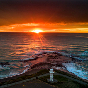 #048 三点水的闰：事业心被消磨，工资单在缩水，我的世界变灰了