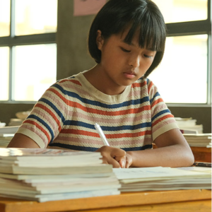 09.我本是高山:谁还在乎城市之外,远在大山里的女孩?