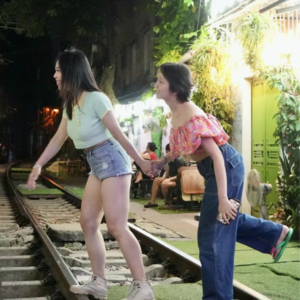 【女孩冲冲】好人相逢之坏女孩勇闯越南