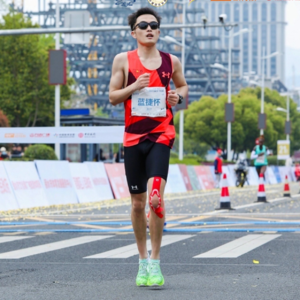 vol.023 对话蓝捷怀：我始终坚信 只要跑在赛道上就还有机会