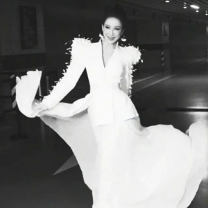 再见李玟，你这个美丽笨女人【游乐园】vol.066