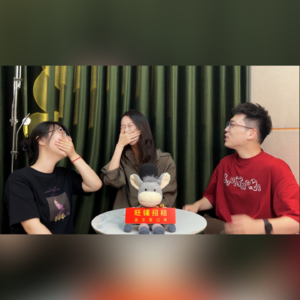 发疯、emo、矫情…社交app里的我能有多真实？