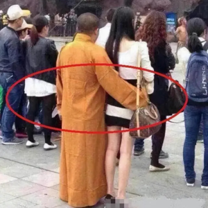 住持称与女主播发生关系后被敲诈数百万