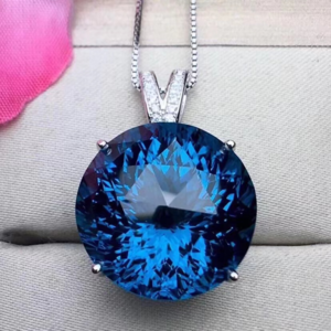 托帕石？黄玉？