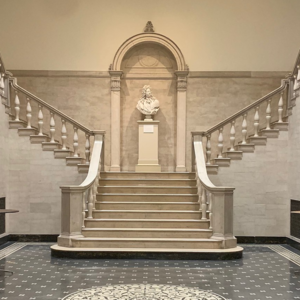 005. 从艺术史到当代艺术策展:成为策展人之前的的那些选择