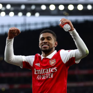 与Jay的对答 —— 97分钟进球时，那两个字夺口而出 (阿森纳主场3：2伯恩茅斯)