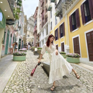 EP013 Tezo「鸢」一个陌生女人的来信:大厂三年走完别人十年的升职路