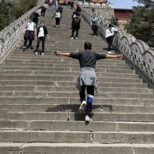 47 对谈｜做一间二十年的公司，以及退休快乐！