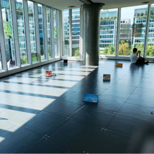 成为时间的游民,成为来自未来的人