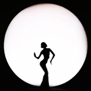 03. 杨丽萍为什么可以成为2023年国际舞蹈日的献辞人？