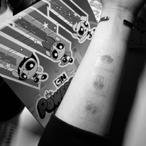 ep16. 情景/独白助眠asmr｜翻书声+贴纹身贴 applying fake tattoo