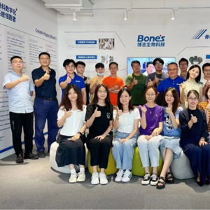 露西的聊天室 09 | 从实验室到手术室，港大师生共创的故事