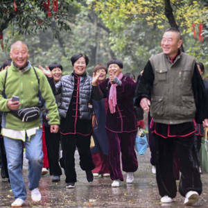 NPR｜China's economy adapts to serve older people