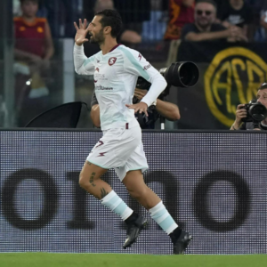 【超级周报】三大顶星梅开二度，两棵铁树开出新花