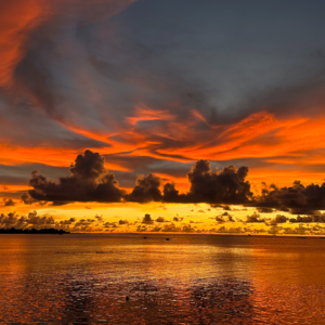 断电缺水难洗浴，我在最贫困国家（之一）生活的日子丨084