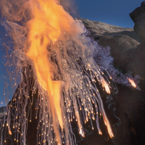 Vol.91《明亮的夜晚》所谓母女,是拥抱与对抗着成为彼此暗夜里的光