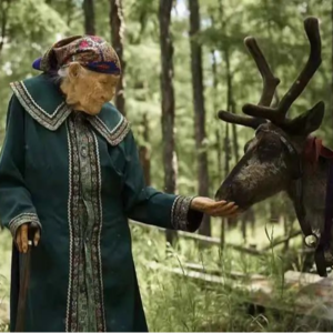 Vol 27 额尔古纳河右岸：半个月亮爬上来