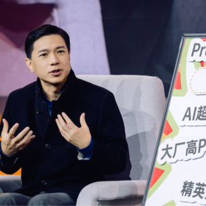Vol.27｜对话百度李彦宏：卷 AI 原生应用才有价值，别卷大模型了！