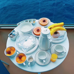 Vol.03 在豪华邮轮上做主持人是一种怎样的体验？