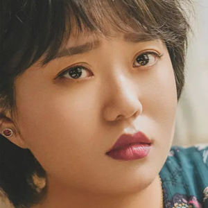 短评0018《热辣滚烫》丧事喜办，大碗代餐