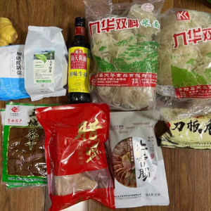 噶三胡: 上海疫情封控期间我们吃了50多斤大米