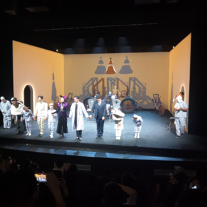 我签字说了算，还是家属签字说了算？