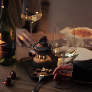 Vol.03 | 离开大厂开家小酒馆，她给大家带来希望