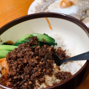 Episode 98: 卤肉饭：一碗古早味，条条路好吃