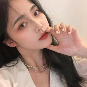 女人看见身材好的美女怎么评价？