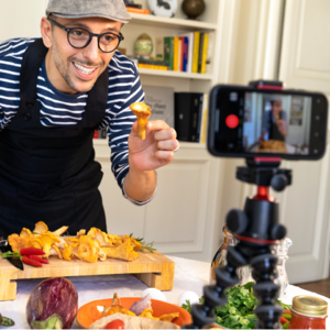 Vol.8｜百大 up 主自述：做自媒体，在这个时代可能是普通人最大的杠杆了