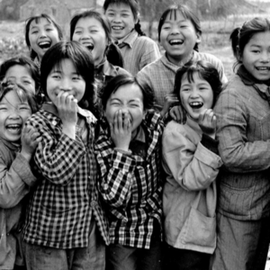 中国农民如何对抗荒诞的现实？唯物与宿命在乡村的苦战