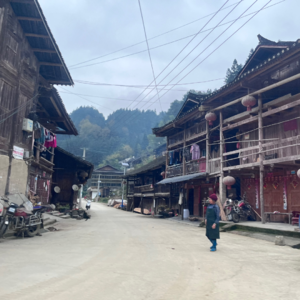 EP77｜旅行、热门剧和性骚扰，两周总结