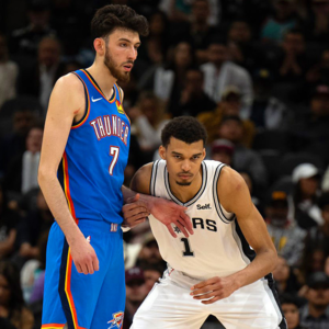 【马刺进步报告018】西部垫底球队最爽胜仗，文班进步太快了！