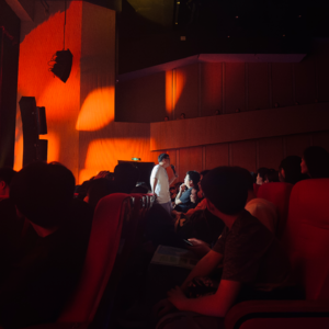 四:单立人发现喜剧周(上):石老板真白