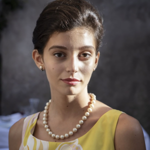 vol.1 莉拉-从赛普罗姑娘到卡拉奇太太 