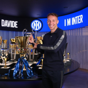 【转会市场】弗拉泰西能值回身价吗？国米财务减负的思路又断了？