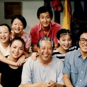 花田FM《友的聊家庭地位低联盟今天成立了》