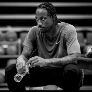 篮球人物——德罗赞《一束光》短篇音频故事