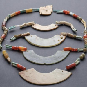 西周时期的典型玉器玉组配是什么