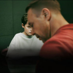 英剧《混沌少年时》，谁在影响青少年犯罪？