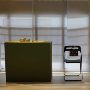 停止”掠夺式“观展