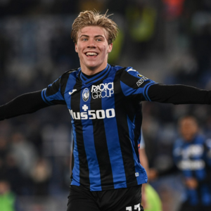 【转会周报】霍伊伦德天价转投曼联，丘库埃泽加入米兰嘻哈帮