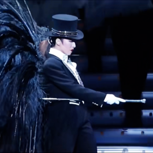 堇学座004：男饭看宝冢时，他们在看什么