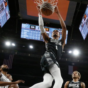 【马刺进步报告022】给文班足够的空间，还有什么是他做不到的