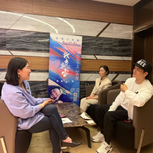 丁天X李崧鸣《故乡异客》：母子絮语｜如何与妈妈、外婆一起拍电影？